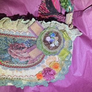 Floral Embellished bag Boho clutch 80s vintage handmade EUC removable straps